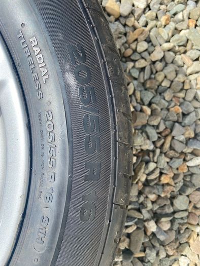 BMW 1 Series Alloy Wheel R16