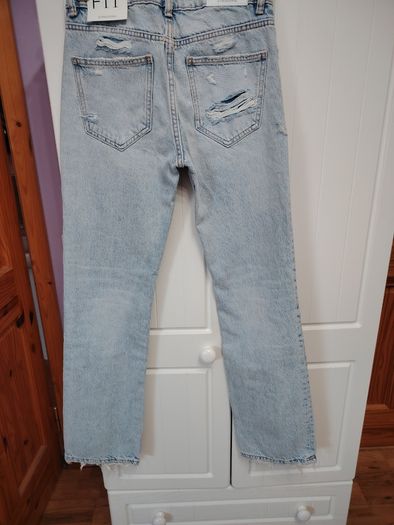 Stradivarius  Jeans Womens Size 34