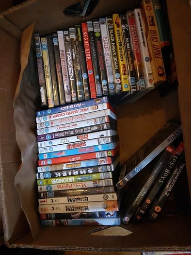 Dvds.. Bulk