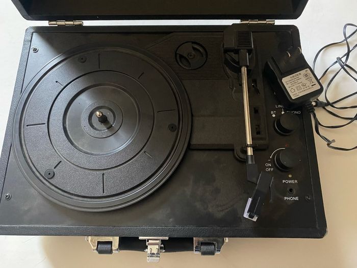 akai turntable 5 volts needs new belt