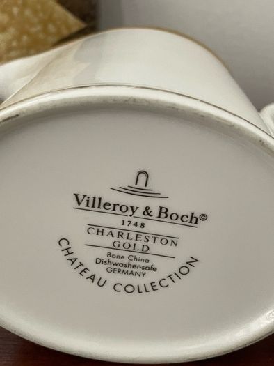 Villeroy & Boch Charleston Gold Chateau Collection Milk jug
