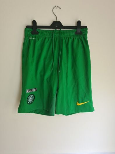 Nike Celtic football shorts magners green Size Small