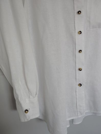 women shirt.size 12/14