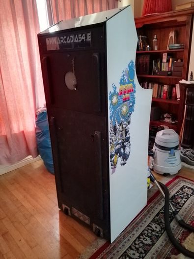 Arcade Cabinet Machine