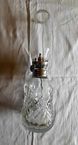 Glass oil burner