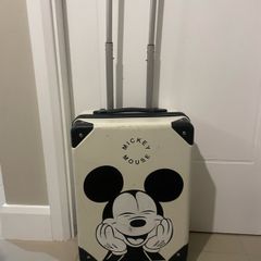Cabin suitcase
