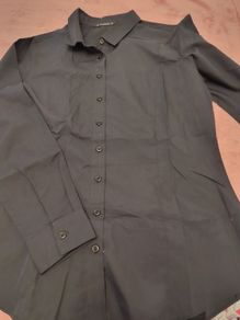 Black shirt