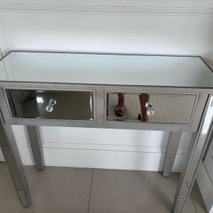Mirrored console table