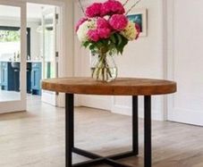 circular table reduced for quick sale !