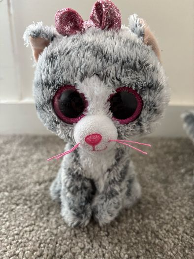 kitties mummy and baby kitty soft toys