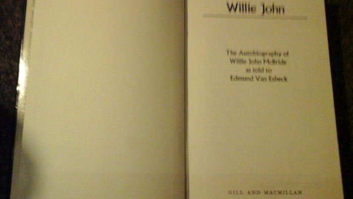 Autobiography of Willie John McBride as told to Edmund Van Esbeck