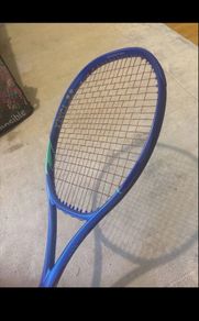 tennis racket