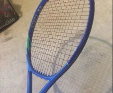 tennis racket