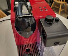 Nespresso Lattissima De Longhi