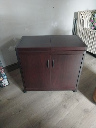 Hostess Trolley