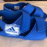 Boys Adidas pool shoes - sz UK 1 Image 2