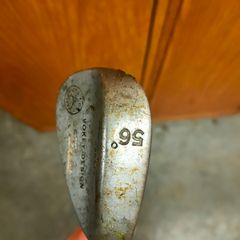 Golf wedge