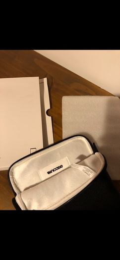 Incase Neoprene Classic Sleeve Apple iPad Air, Pro 9.7"
