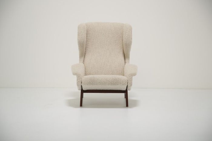 Vintage Sculptural Boucle Wingback Model 877 Armchairs by Gianfranco Frattini for Cassina, Italy, 1950s