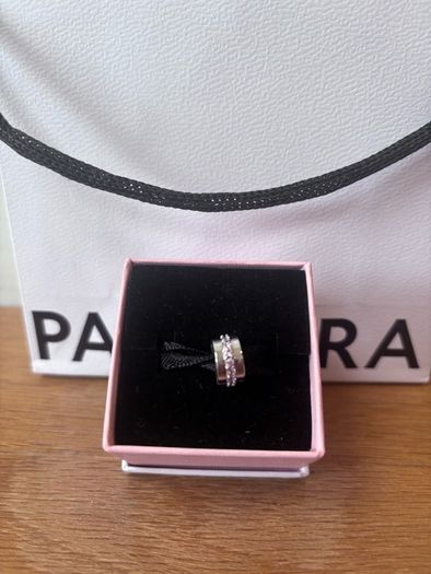 Pandora Pink Sparkling Row Clip Charm