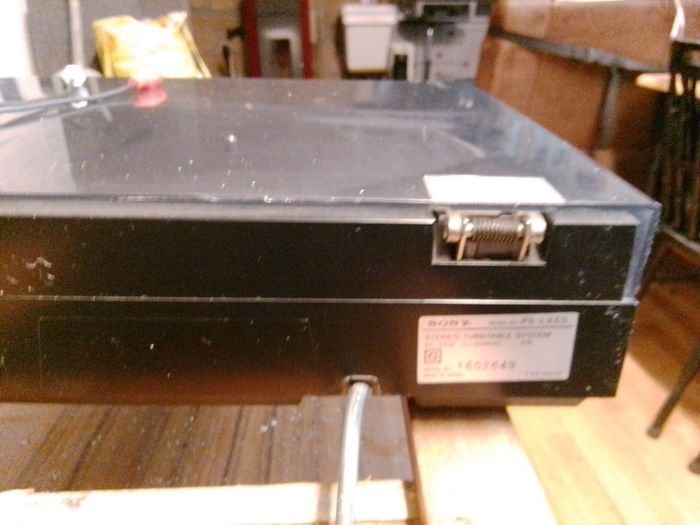 Sony PS-LX50 turntable