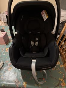 Maxi cosi cabriofix isize with isofix