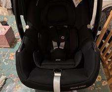 Maxi cosi cabriofix isize with isofix