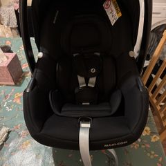 Maxi cosi cabriofix isize with isofix