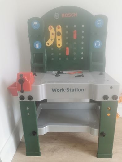 Free - bosch Toy Tool Bench