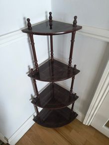 Corner Tiered Display Unit