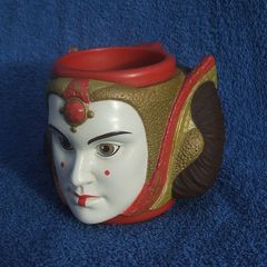 STAR WARS (Episode 1 The Phantom Menace) - a Queen Amidala mug (c.1999)
