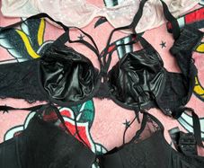 38DD bras