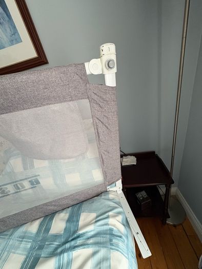 Bed rail