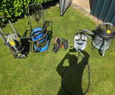 Professional Car Detailing Equipment