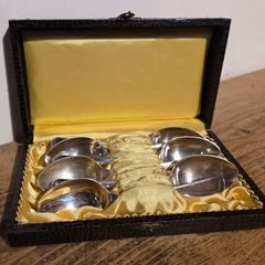 Vintage Set Newbridge Silver Teaspoons Original Box