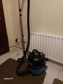 BLUE Henry Vacuum Cleaner in like new condition, powerful suction