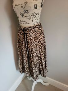 animal print skirt