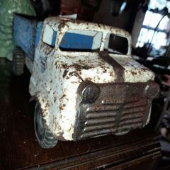 Vintage Tri-ang Truck