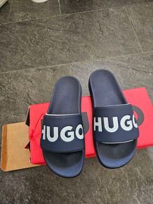 Hugo Boss sliders