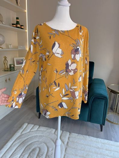 Ladies Mustard Long Sleeved Top from Dunnes Stores UK 12-14 / EU 40-42