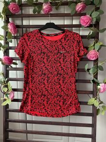 nike top dri-fit size small