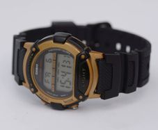 Vintage Casio W-92H Quartz Watch