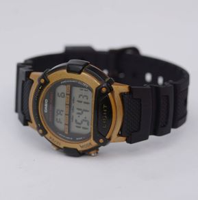 Vintage Casio W-92H Quartz Watch