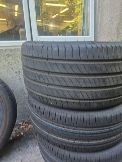Michelin E primacy