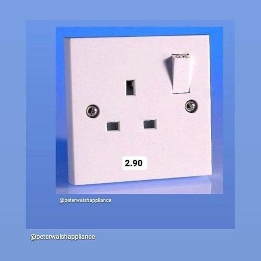 Wellco 3 Gang Two Way Light Switch s  Plus Assorted Sockets Switches All Individual y Priced