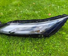Genuine Nissan X-Trail 2026 Platinum DRL