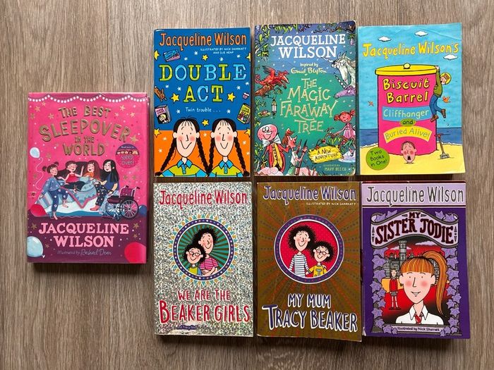 Jacqueline Wilson Book Bundle - 1 Hardback & 6 Paperbacks
