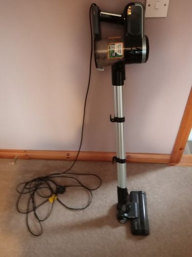 upright  beldray vacuum cleaner
