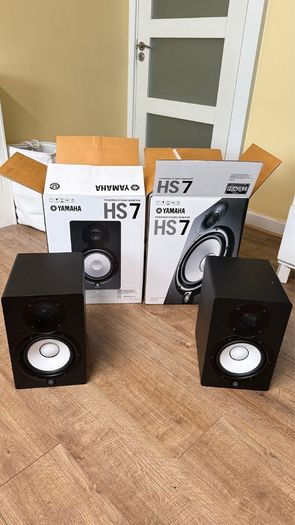 Yamaha HS7 Active Studio Monitor | Pair