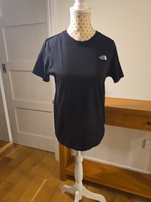 Northface black t-shirt teen youth size large